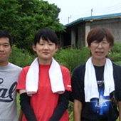 :安達香織