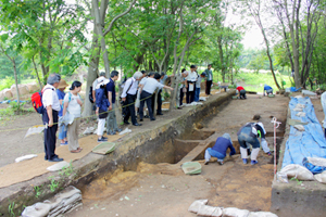 発掘現場