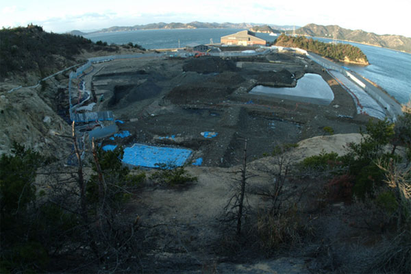 不法投棄現場（昔、遺跡だった場所）