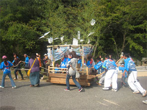 秋祭りの様子