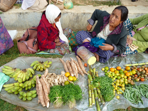 ブータン南部チラン県から来た人々のマーケット１