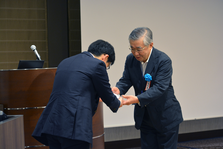 近藤康久准教授がクリタ水 環境科学研究優秀賞を受賞 リリース 成果発信 総合地球環境学研究所