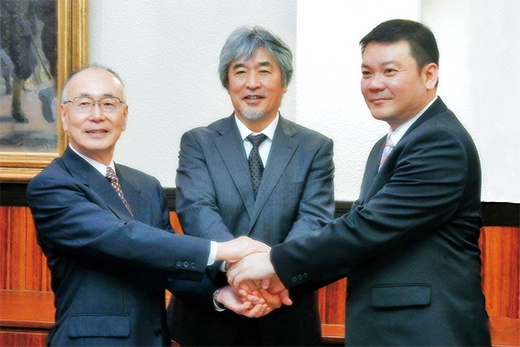共同記者会見
