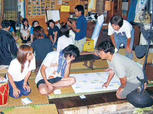 水俣での地元学を学ぶ学生たち