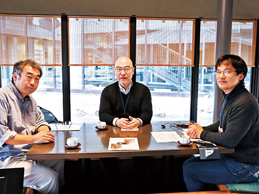 (左より)関野さん、中塚さん、熊澤さん